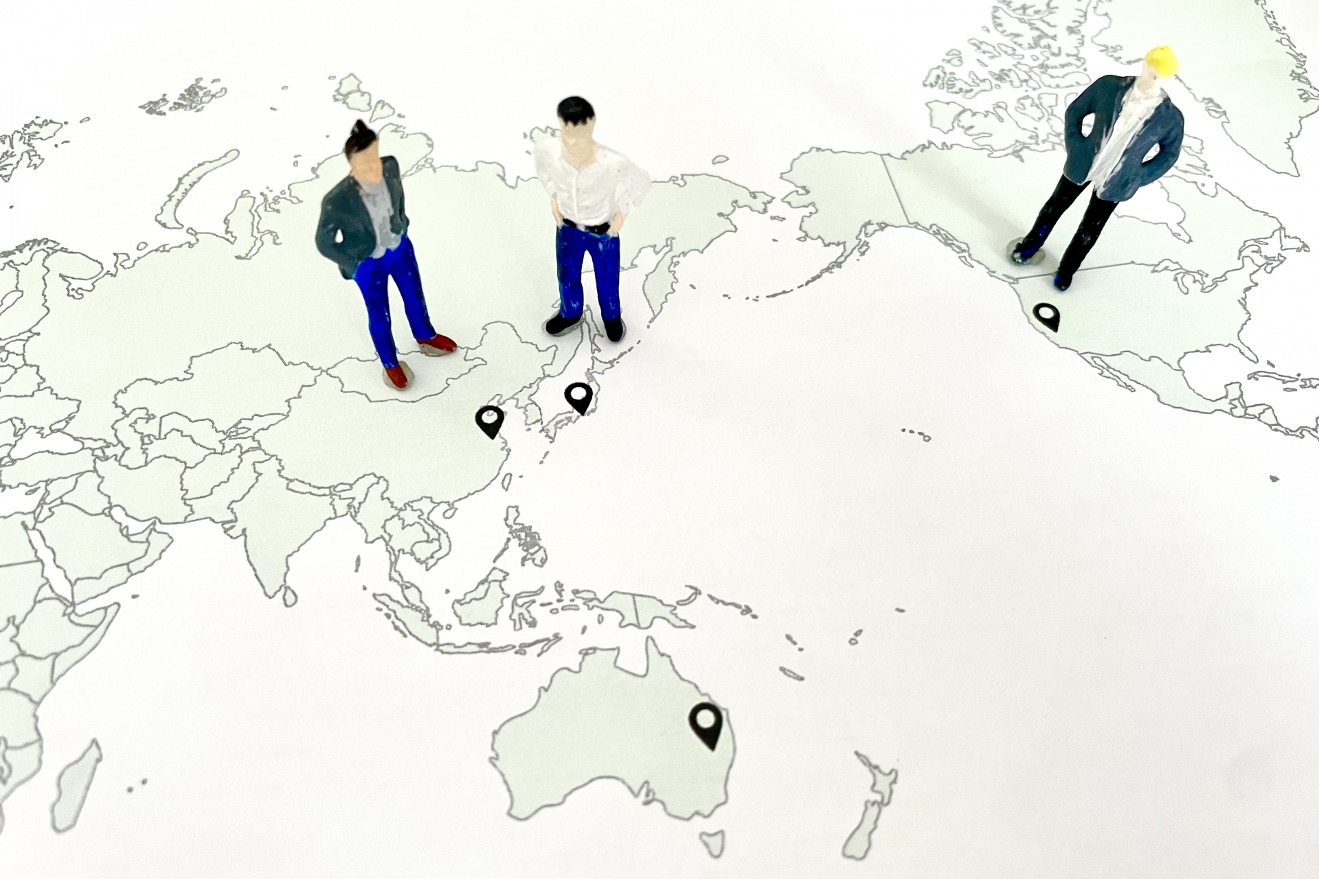 【東京/SaaS/CMO】〈全事業のマーケティング責任者ポジション〉◆プレミアム報酬あり（4126）