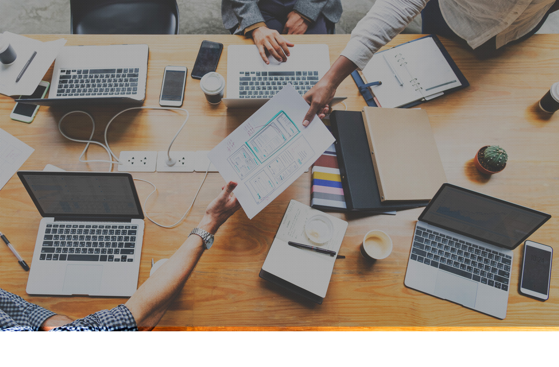 人財紹介・転職・求人のご依頼は東京都港区のヒューマンベースカンパニーへ